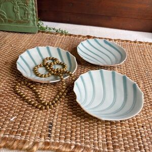 Three Celadon Green Blue Shell Trinket Dishes Striped Delicate Nautical Asian